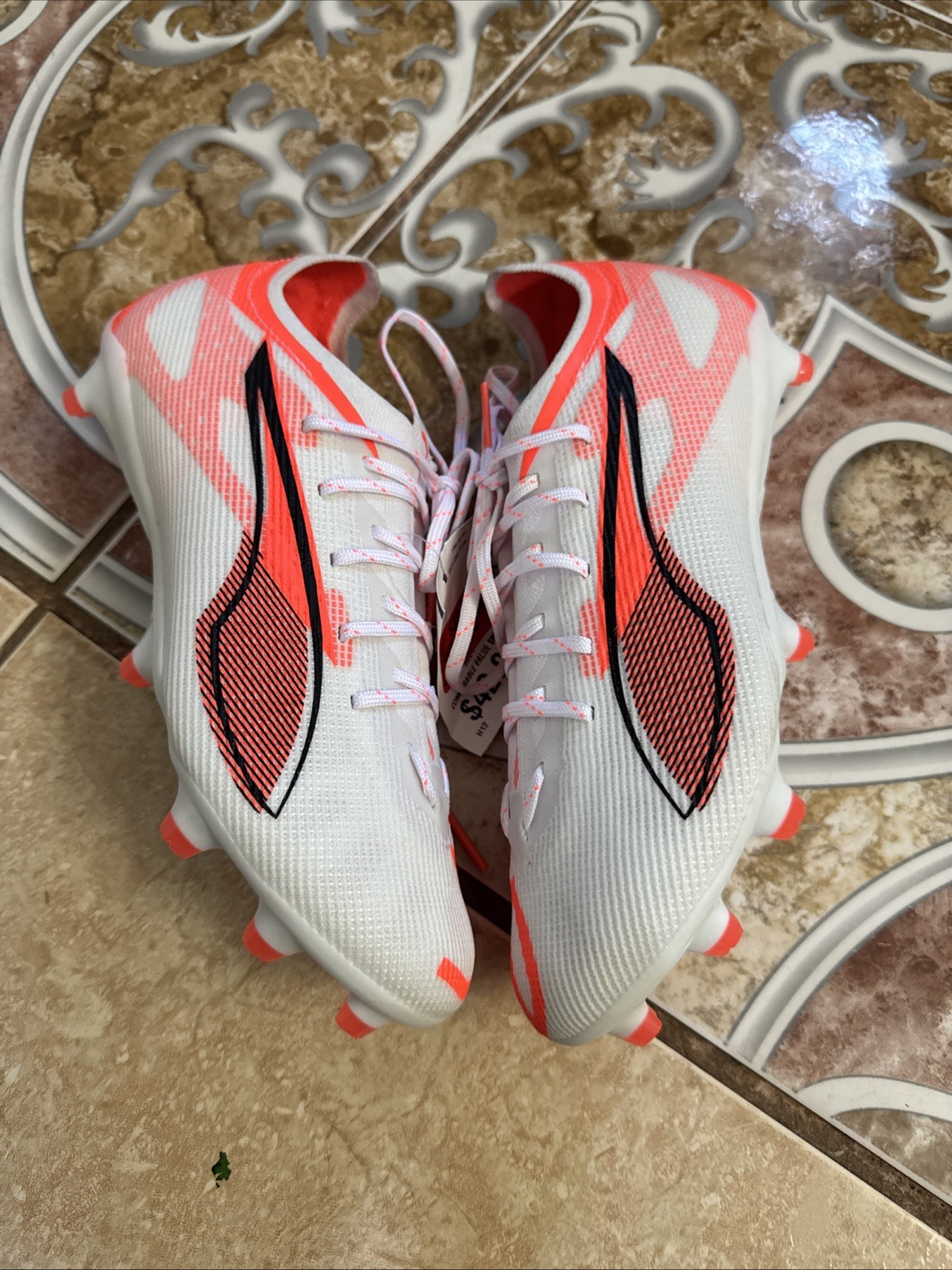 PUMA Ultra 5 Ultimate Firm Ground Soccer Cleats Mens Size 7, Brand New