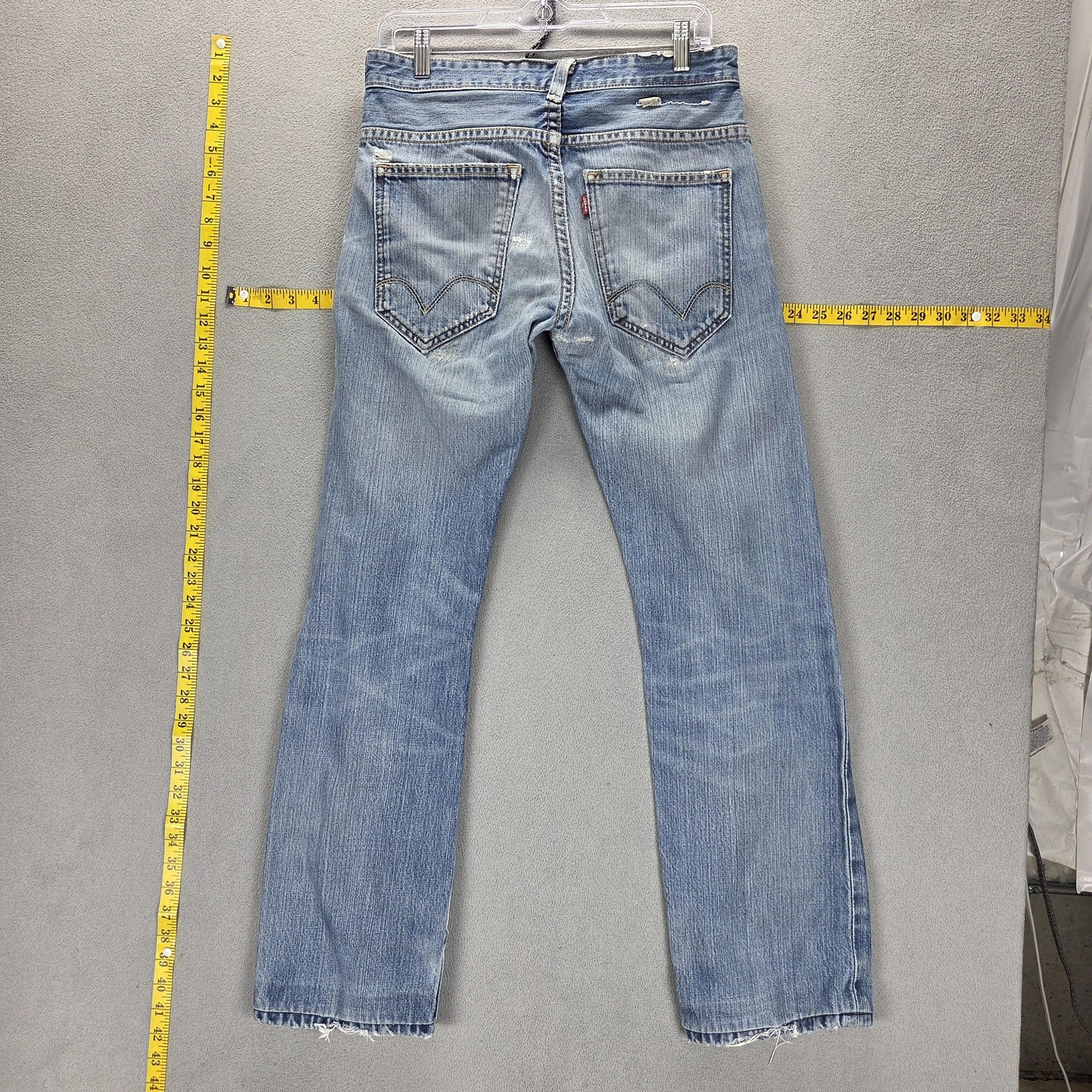 Vintage Levis Engineered Jeans Mens Blue Zip Fly Altered Hem Fits 30×30