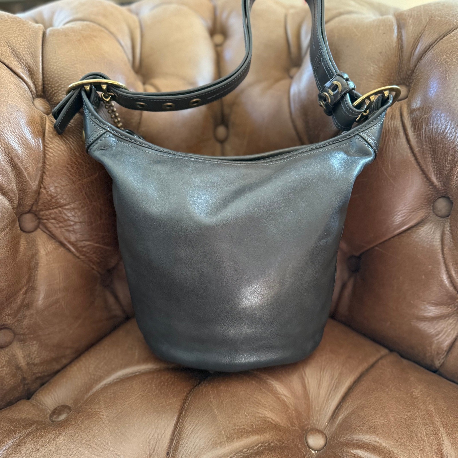 Coach Bleecker Leather Bucket Duffle Bag F0793-11422 Navy Tattersall Lined