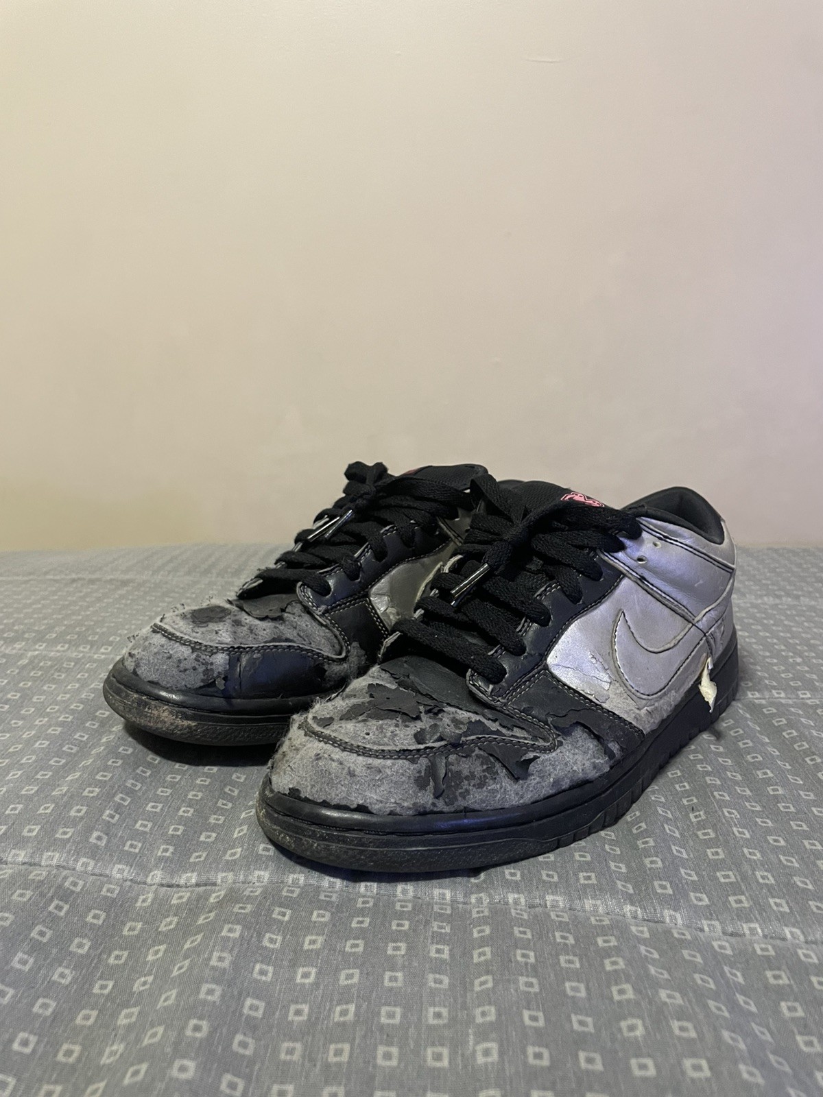 Nike Dunk Low 6.0 Black Metallic Silver Mens Size 9 Shoes