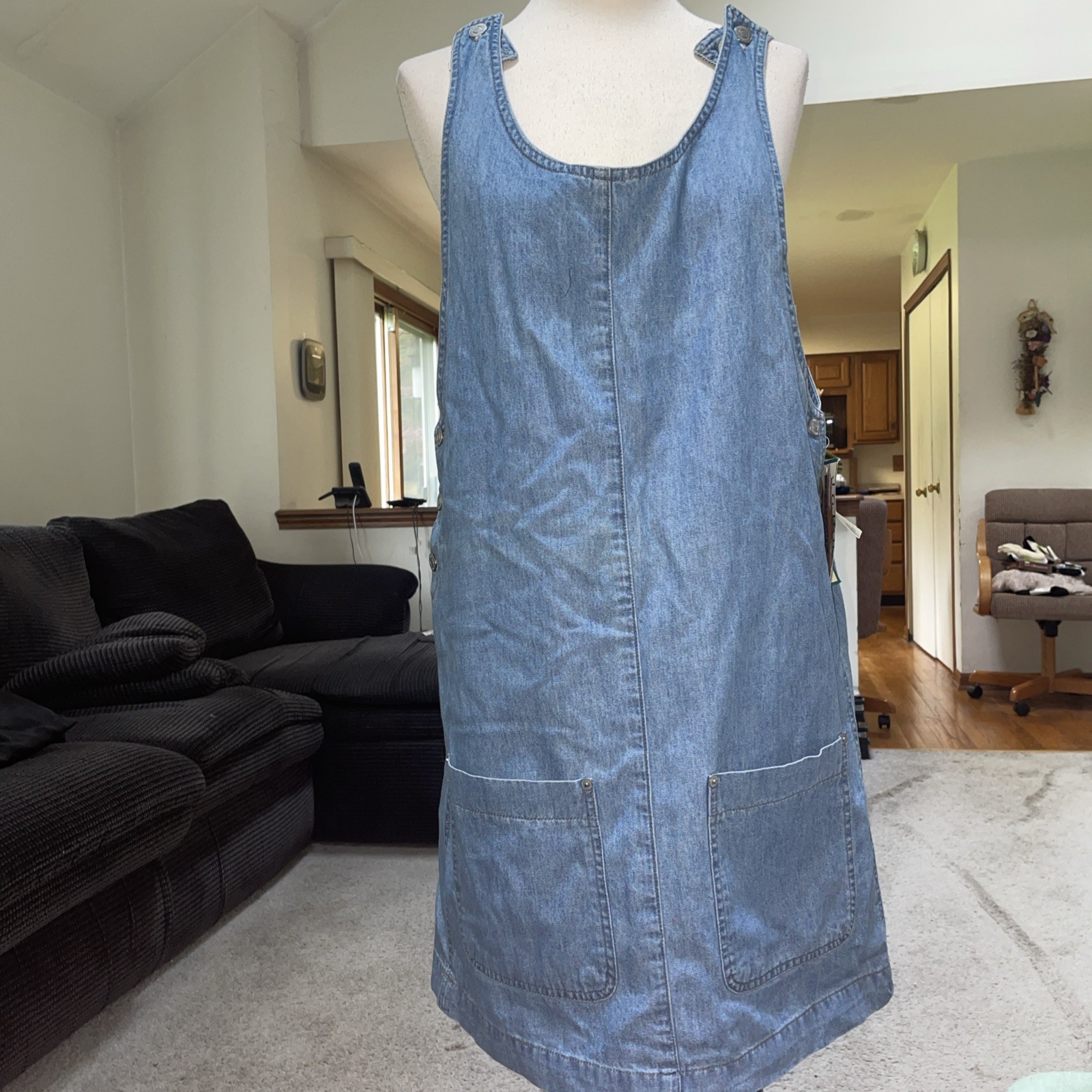 J.G. Hook Blue Denim Jumper 2 Front Pockets Size Medium New With Tags