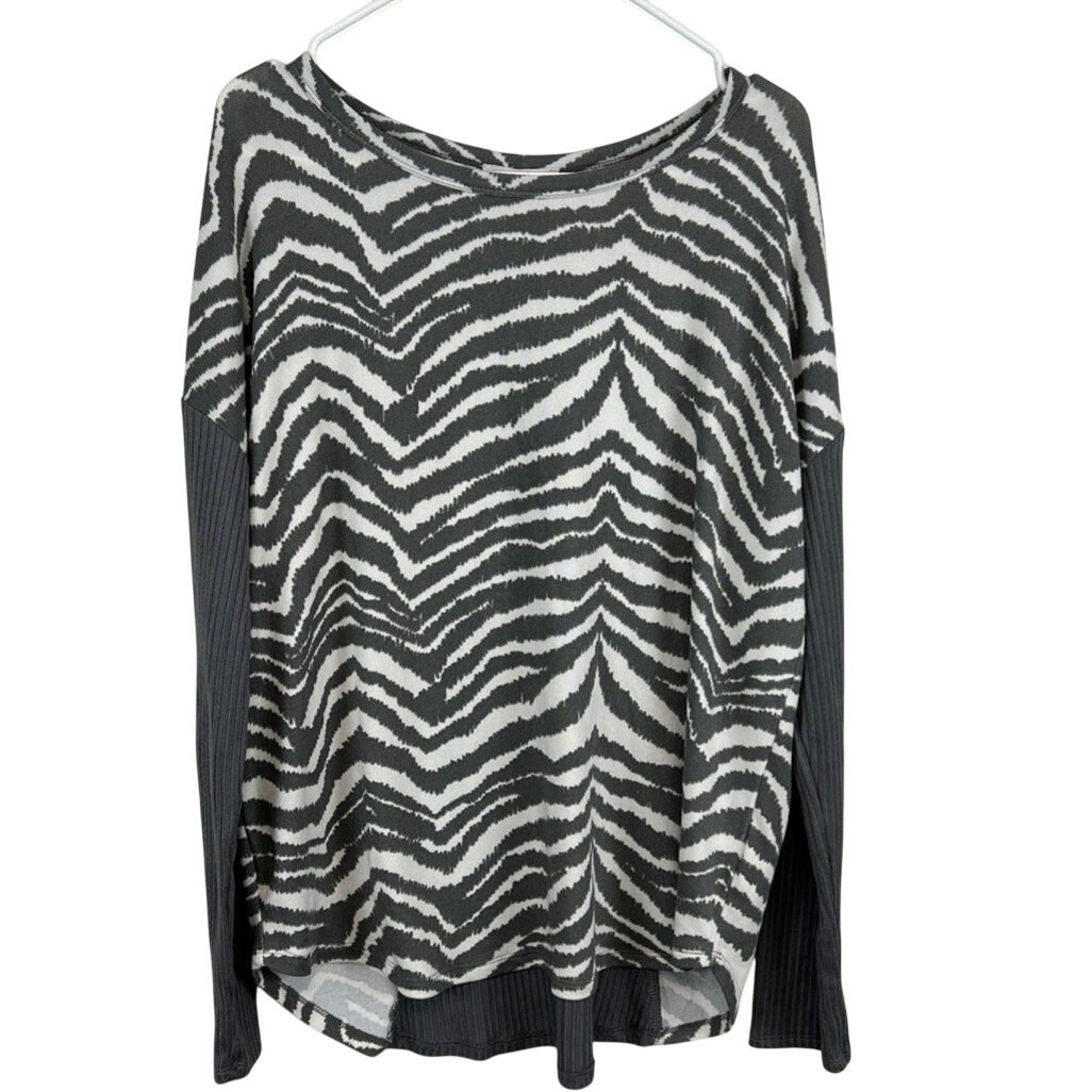 Zebra Print Como Vintage Grey Long Sleeve Top Women’s Size XL