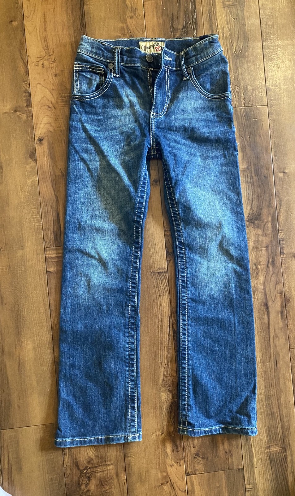 Boys Wrangler 20X Jeans Size 10 Slim. Barley used. great condition