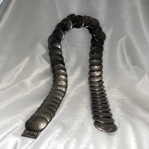 Vintage Gunmetal Silver Metal Medallion Elastic Stretch Waist Belt Boho Western