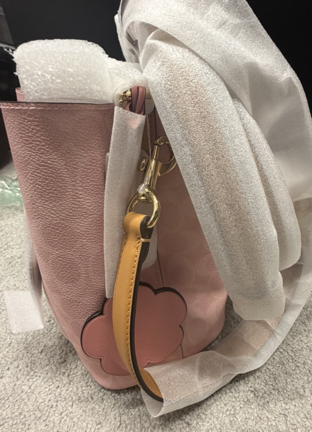 NWT Coach Rowan Bucket Bag In Signature Canvas With Charms Powder Pink