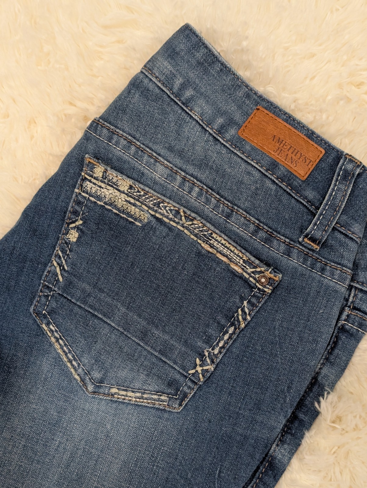 Amethyst Jean Skinny Regular Size 7 Women’s