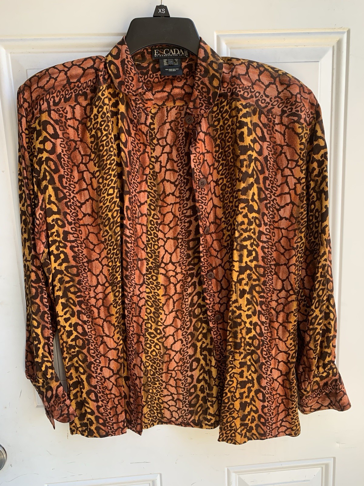 Escada Leopard Print Blouse With Front Button Loops 100 % Silk Blouse Size 34