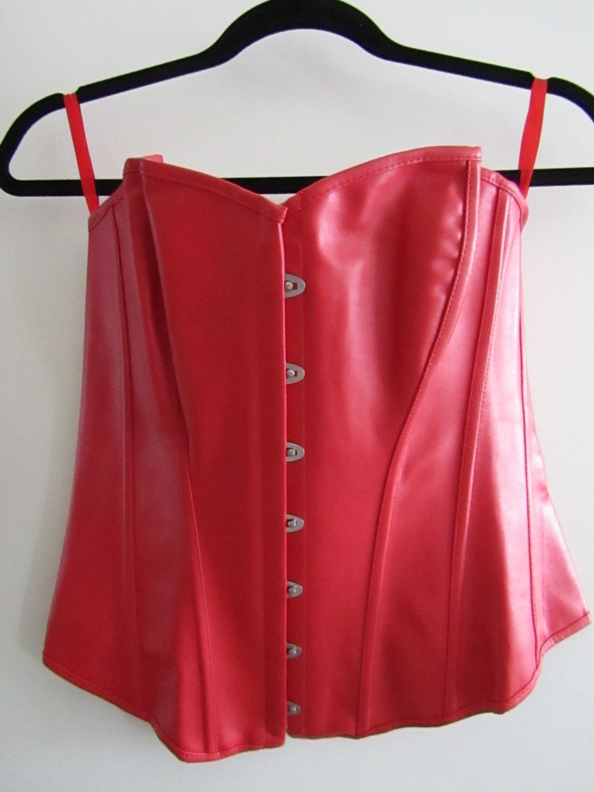 NEW Red Matt PVC faux leather Lace Up Corset XL Steel Front Fastening Free Thong