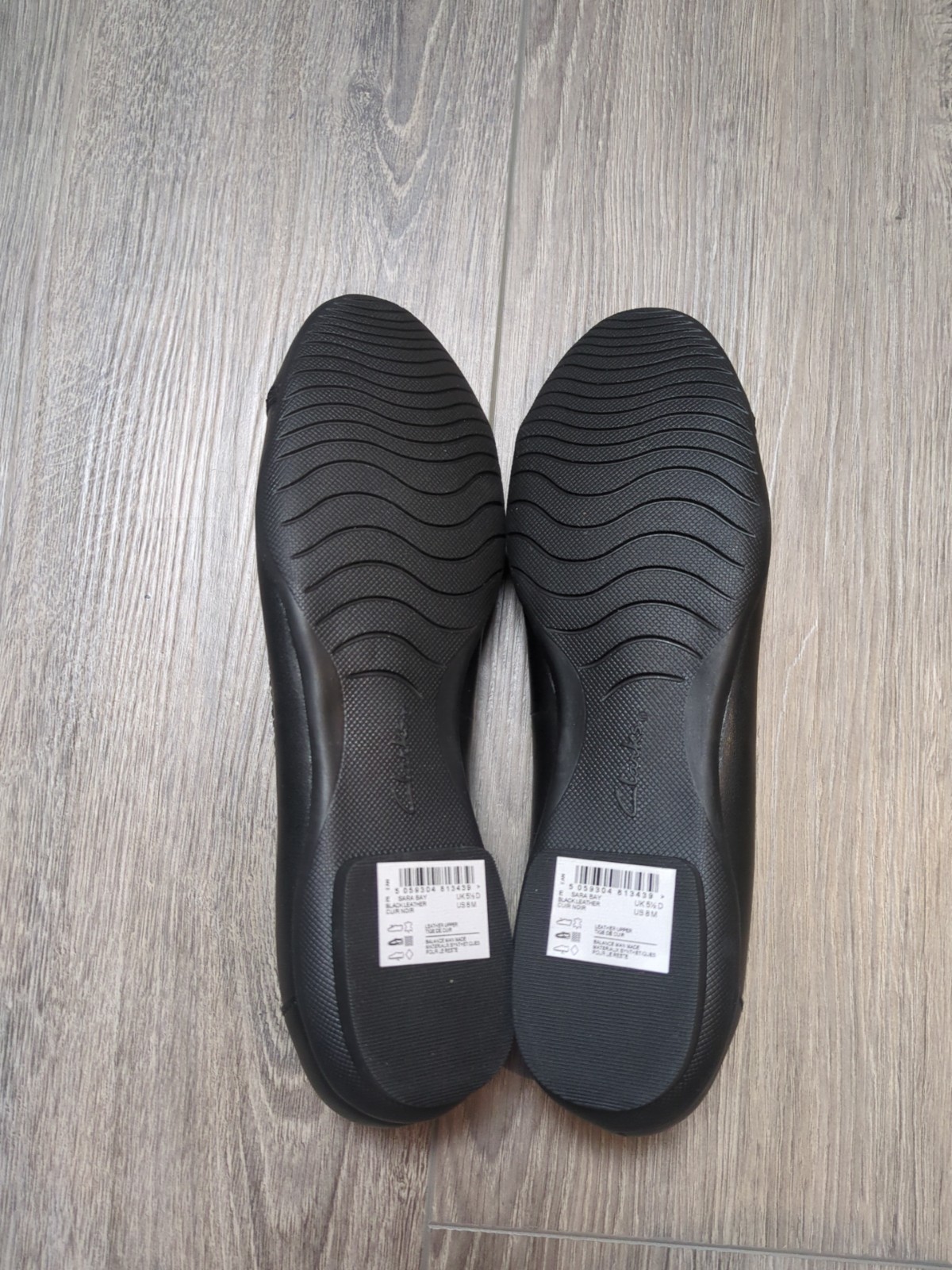 Clarks Collection Sara Bay Black Leather Ballet Flat Shoes Size 8 M New No Box