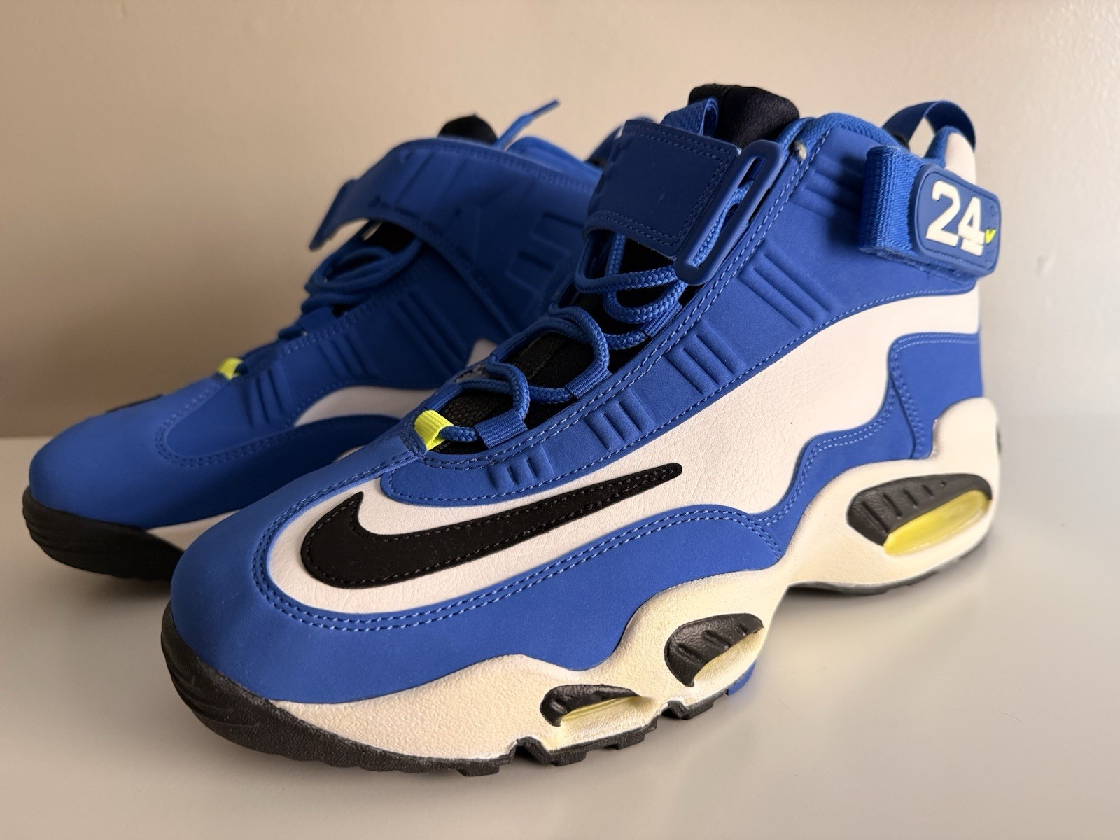 Nike Air Griffey Max 1 DJ5161 400 Varsity Royal Black-Volt (Men’s 10) NEVER WORN