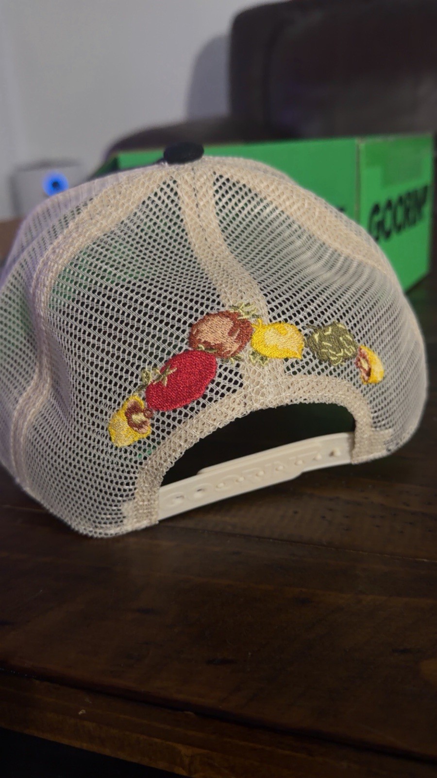 BNWT Goorin Bros “Country” Rooster SOLD OUT Friday Drop Stitching Trucker Hat