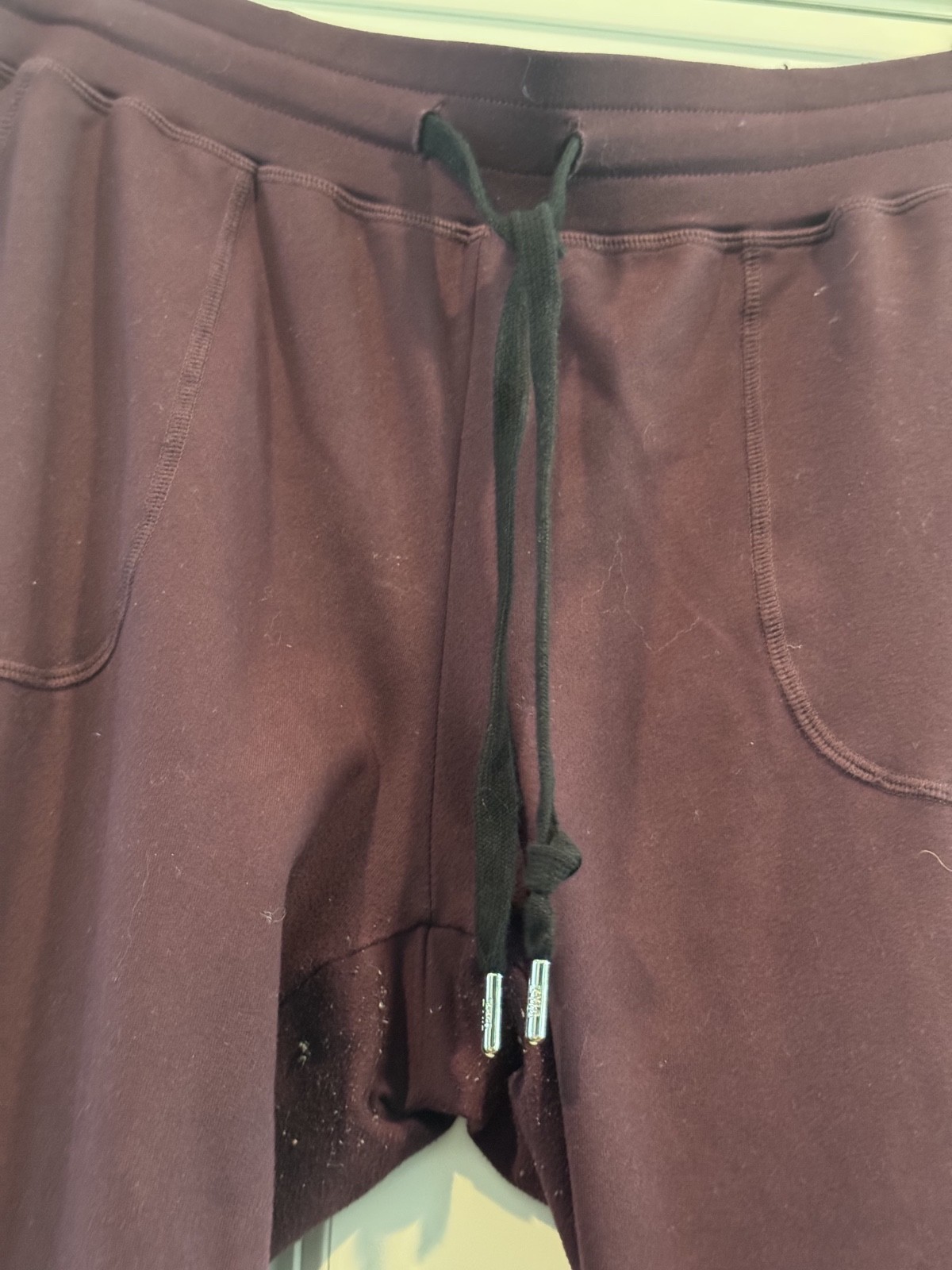 Zyia Rewind wine color Joggers Medium