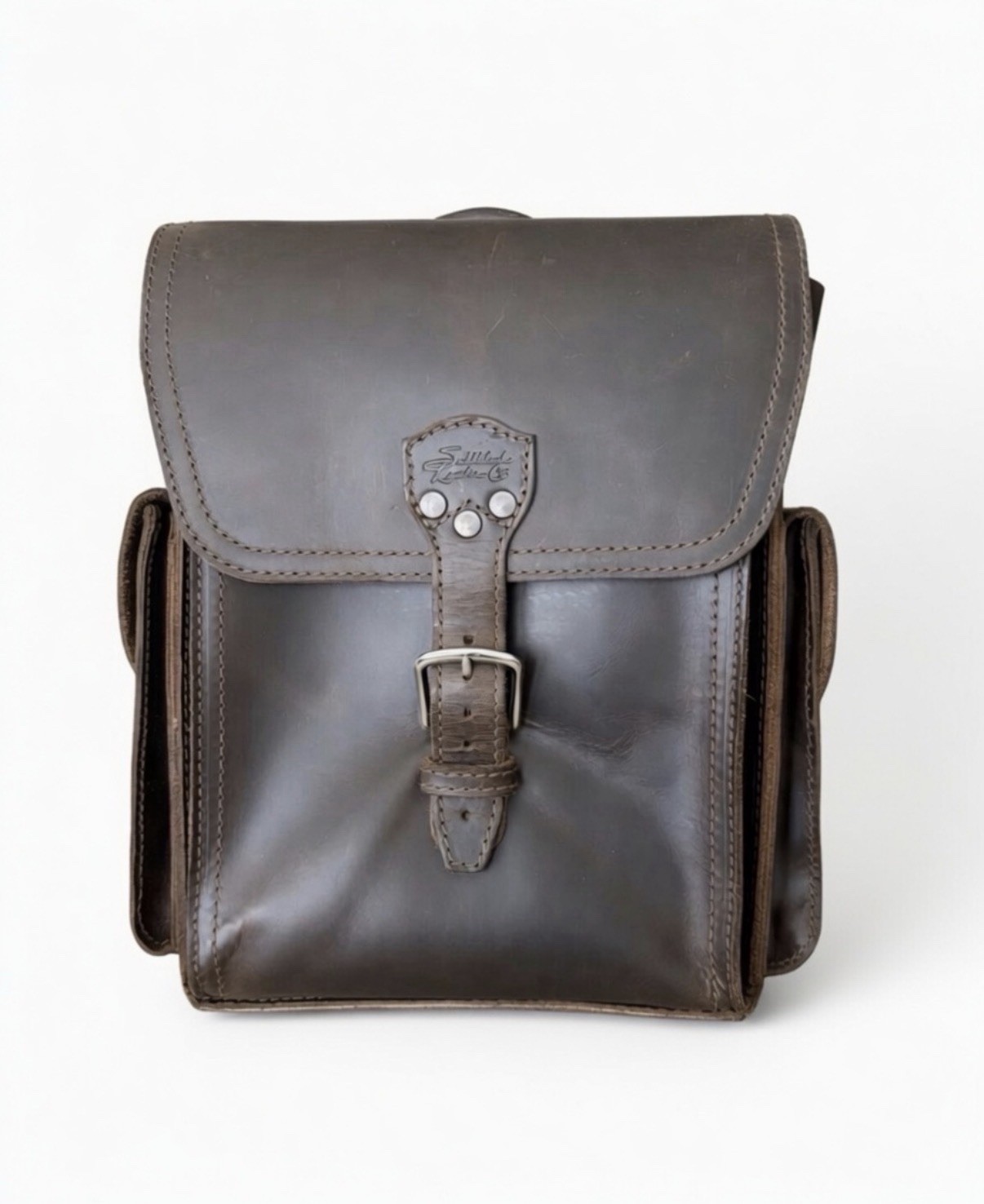 Saddleback Leather Co. CLUB 2025 Bag – Hiker’s Backpack (DCB) Dark Coffee Brown