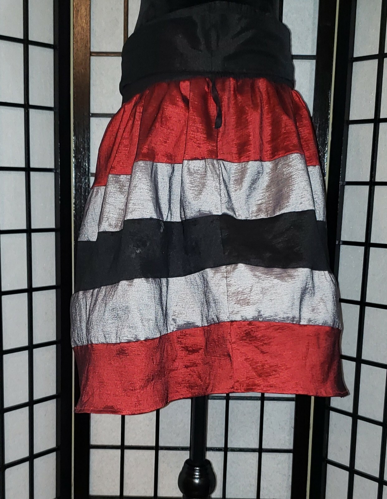 Sequin Hearts Junior XL Skirt Striped Taffeta Black Silver Burgundy