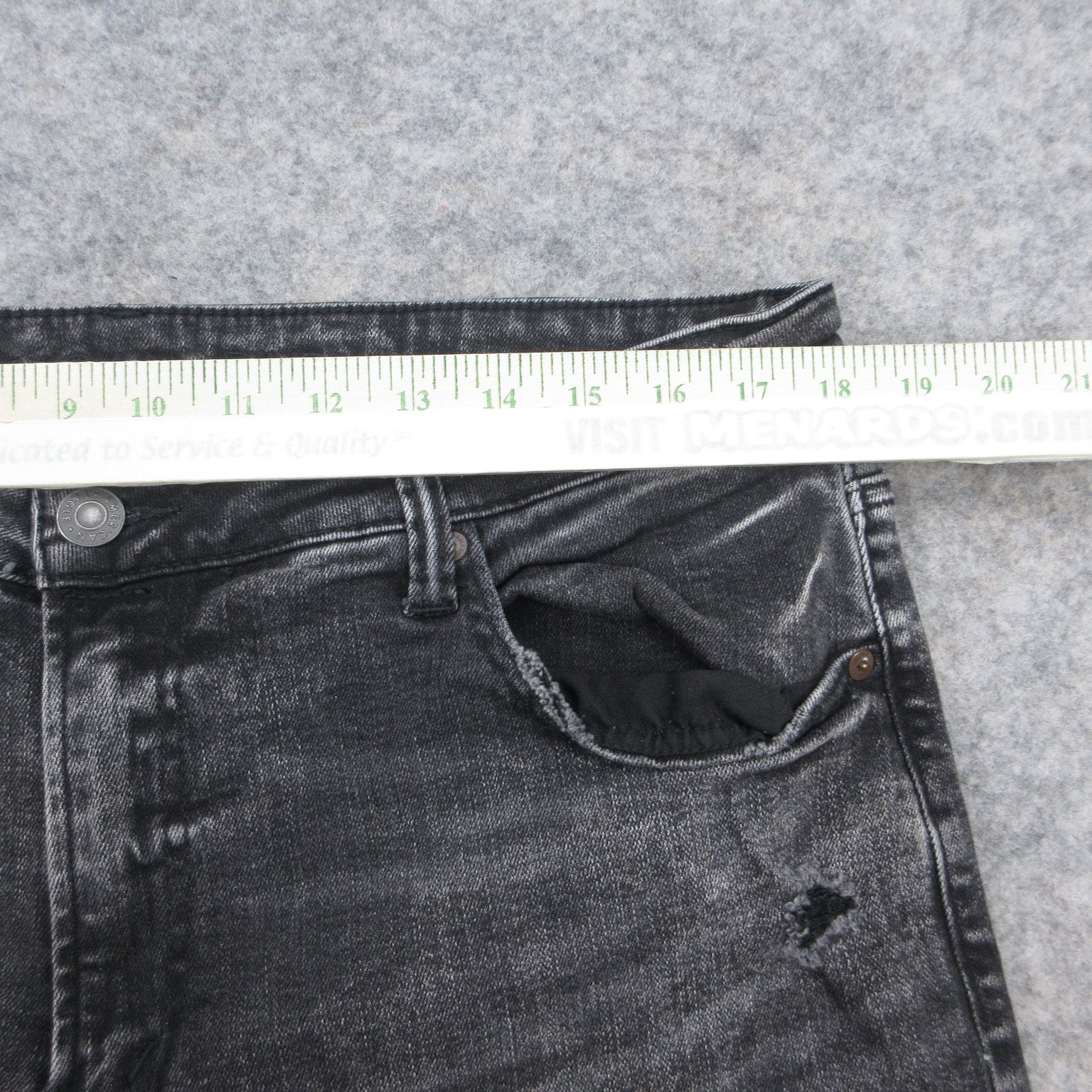 American Eagle Men’s 36×32 Distressed Black Wash Next Level Flex Jeans