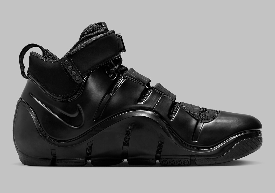 Nike LeBron James IV 4 Blackout Black Anthracite FJ1597-001 sz 9.5 Men’s