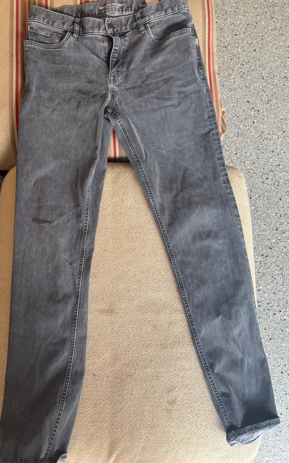 Banana Republic Traveler Slim Fit Jeans Men’s 32 x 34 Gray Stretch Denim Pants