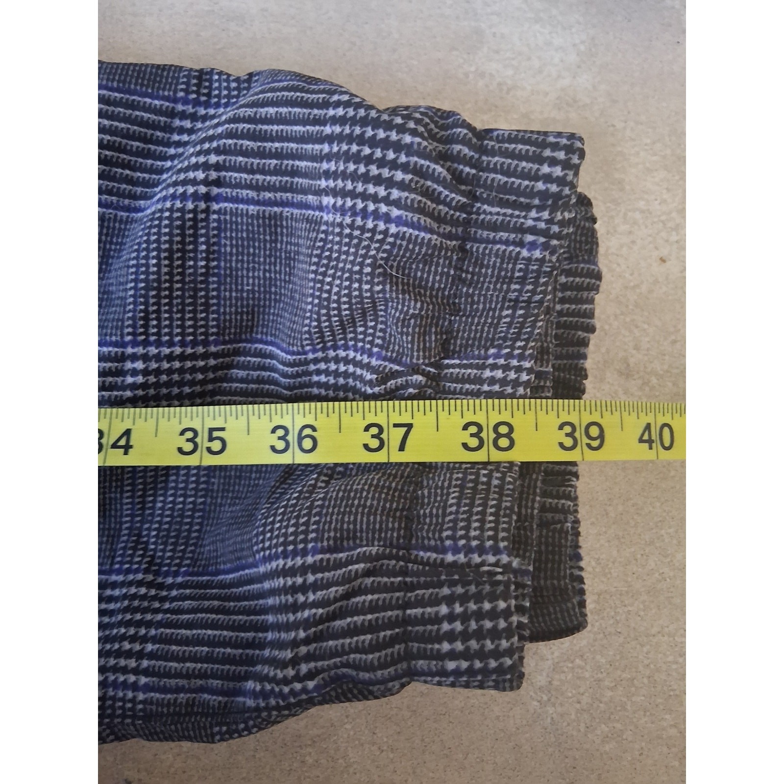 American Eagle Joggers Large Checkered Gray Casual Outdoor Active Unisex Pants