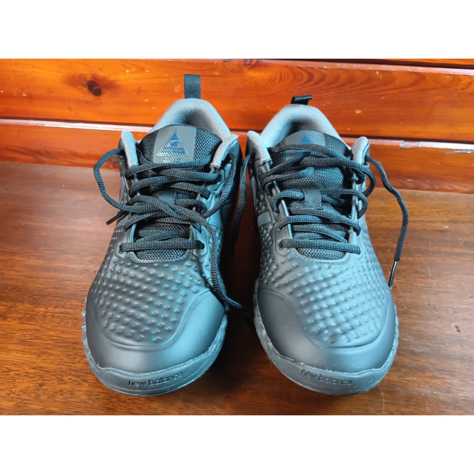 New Balance 806 Women’s 10 Wide Black Slip Resistant Work Shoes WID806K1