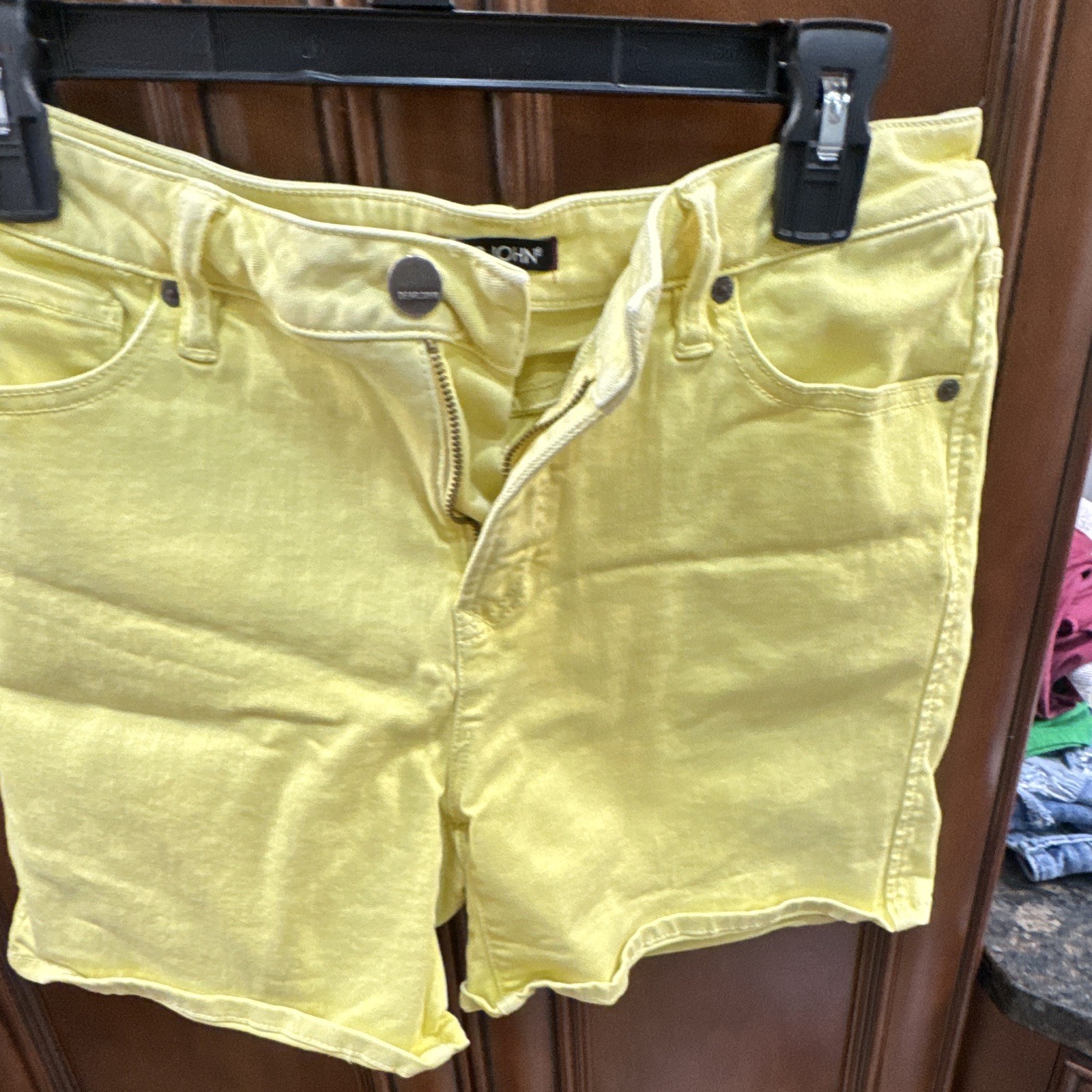 Dear John Ava Roll-Up Short Women’s 29 Yellow Denim Mid Rise 5-Pocket 3″
