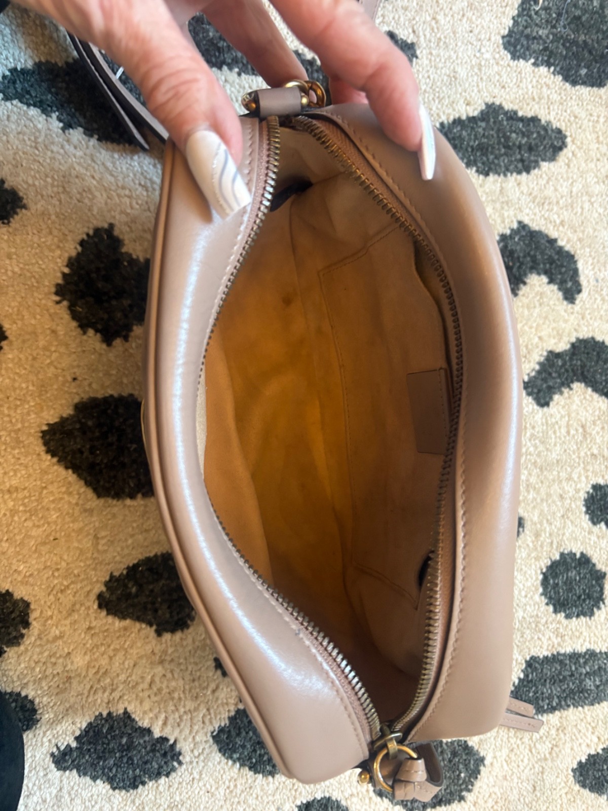 Gucci GG Marmont Crossbody Small Dusty Pink Leather