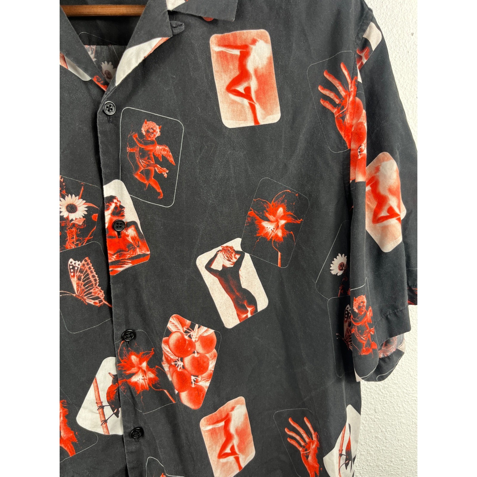 Ksubi Mens XL Black Red Graphic Print Tencel Short Sleeve Button Down Shirt
