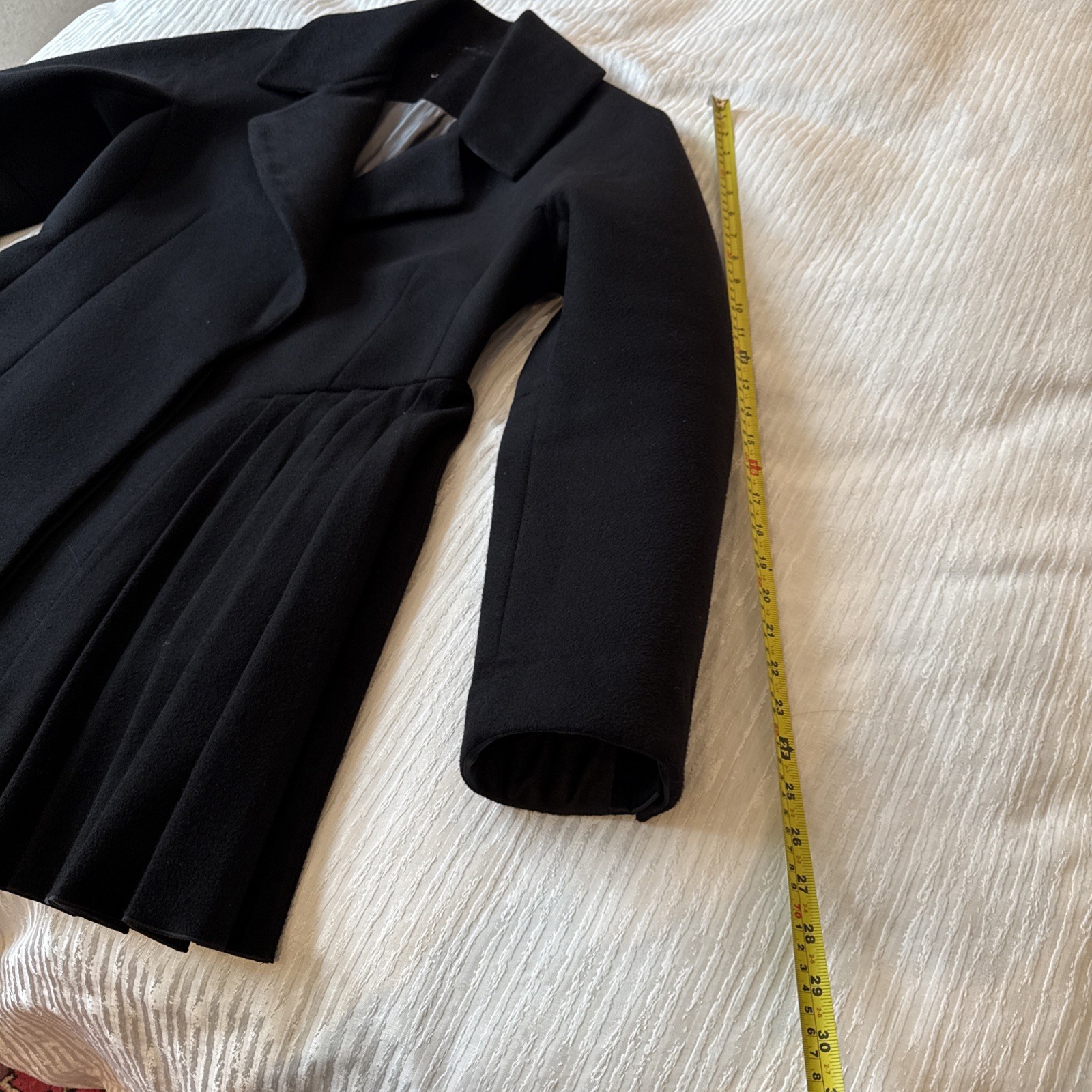 Black Coat, Sz 10, Made In England,90%virgin Wool,10shmere