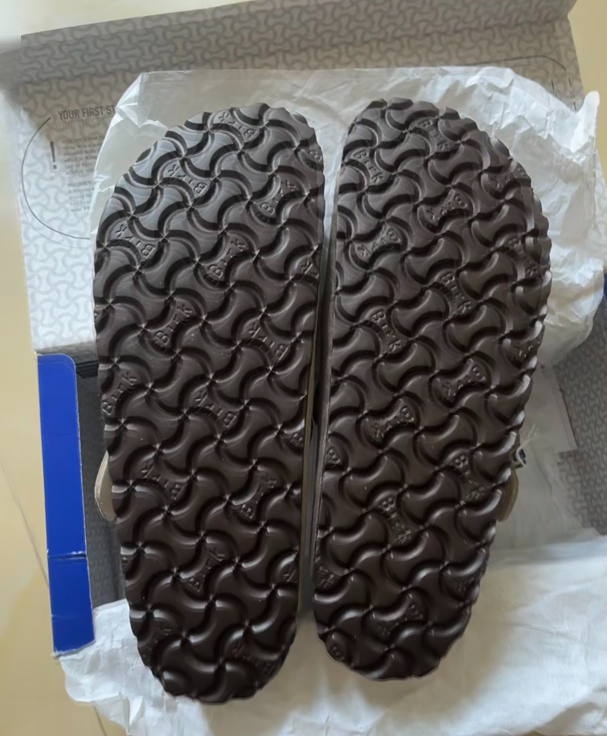 Birkenstock Boston Clog Suede Soft Footbed Slippers in Taupe Select size New
