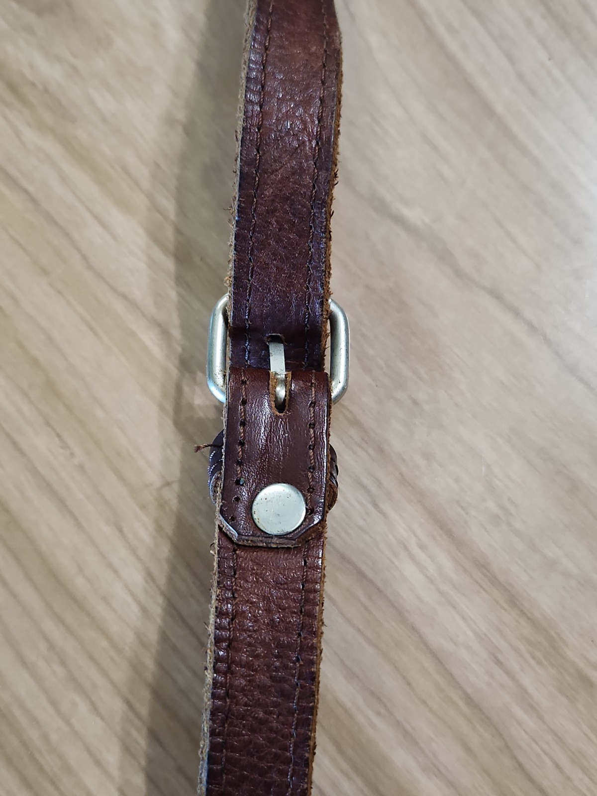 Leaders In Leather Tooled Leather Purse Made In Paraguay Brown Adjustable Strap