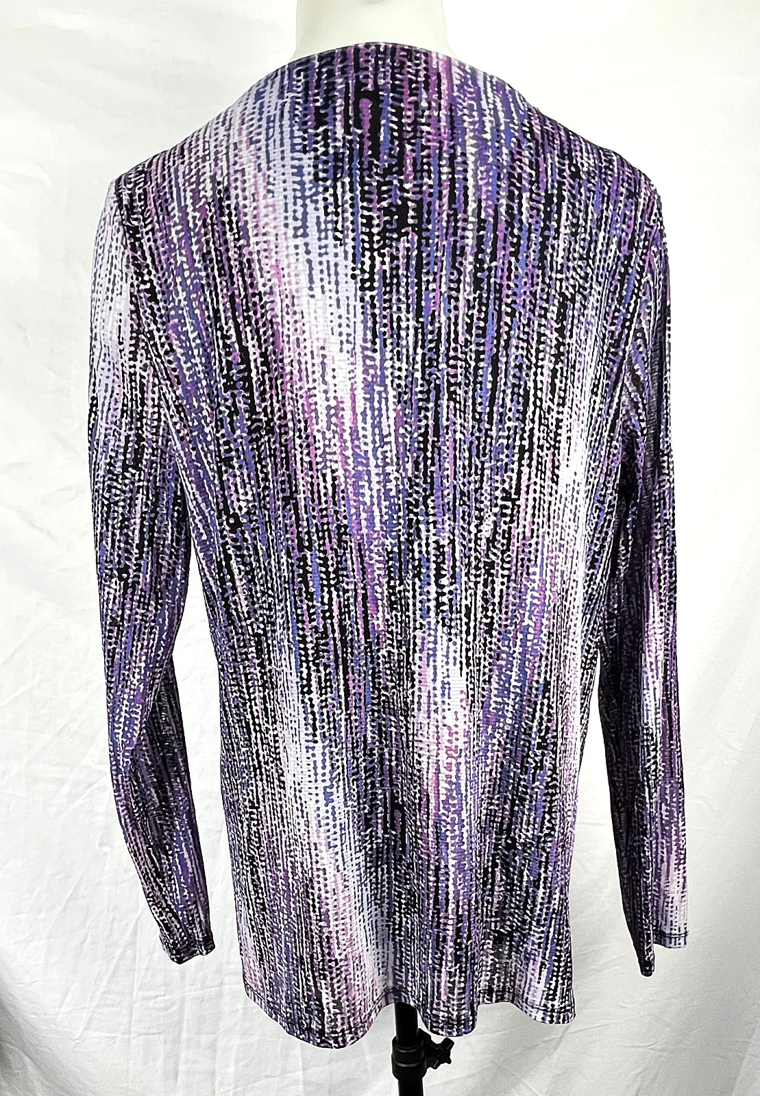 Axcess V-Neck Purple & Black Print Nylon Mesh Long Sleeve Shirt XL