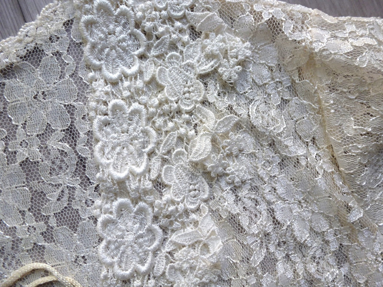 Vtg Magnet Art Lynn Yang Lace Cover Up Top S Embroidered Details Boho Festival