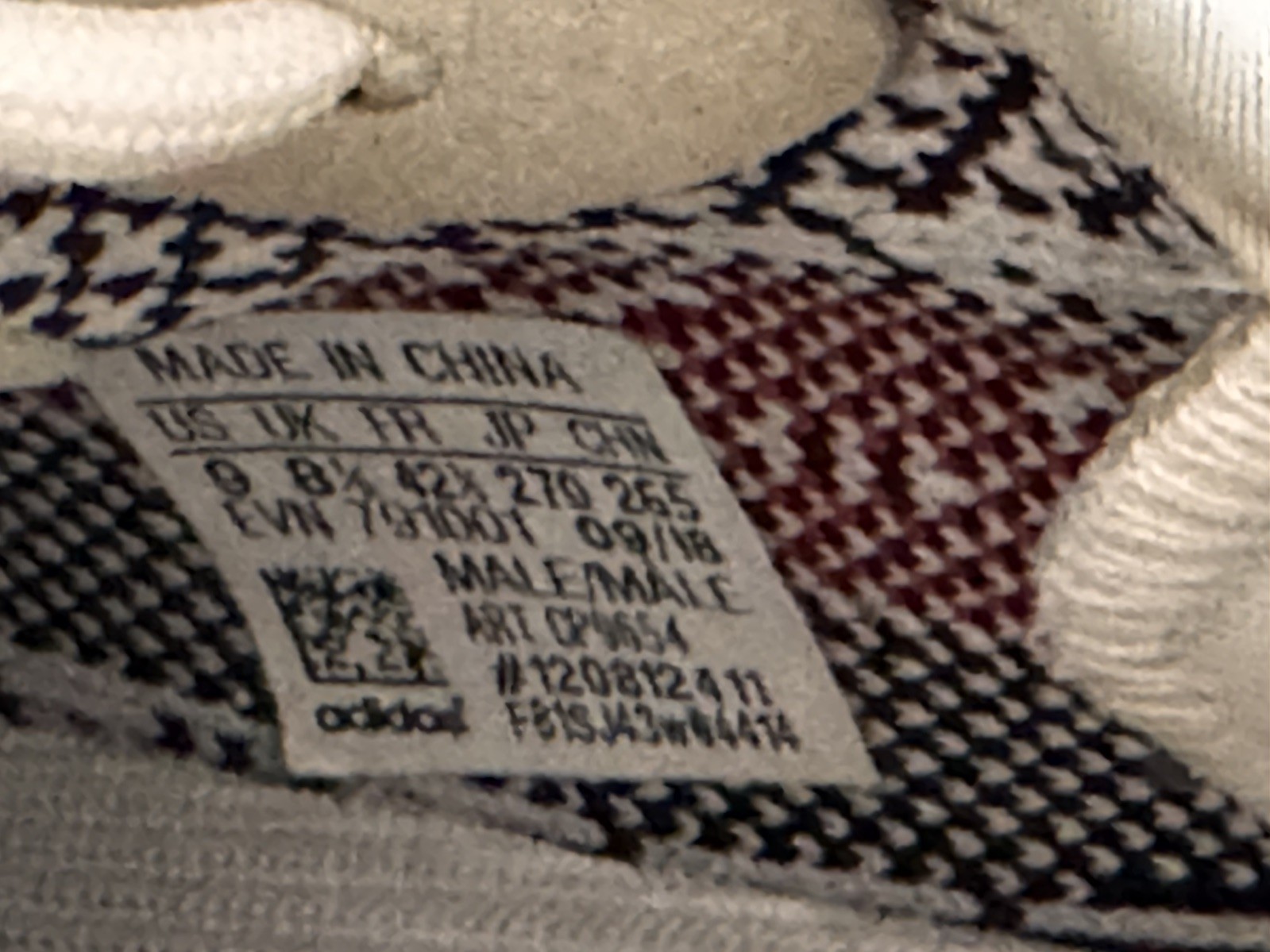 Size 9 – adidas Yeezy Boost 350 V2 Low Zebra
