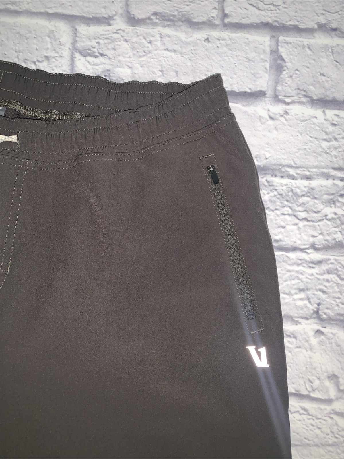 Vuori Transit Jogger Men’s XXL Olive Green Technical Stretch Pants V417