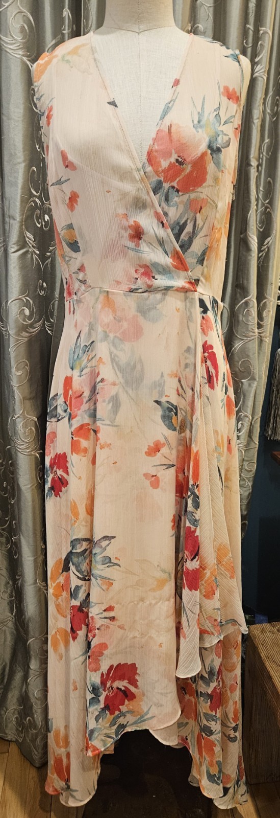 Ladies 12 Calvin Klein Couture Chiffon Floral Dress – vintage