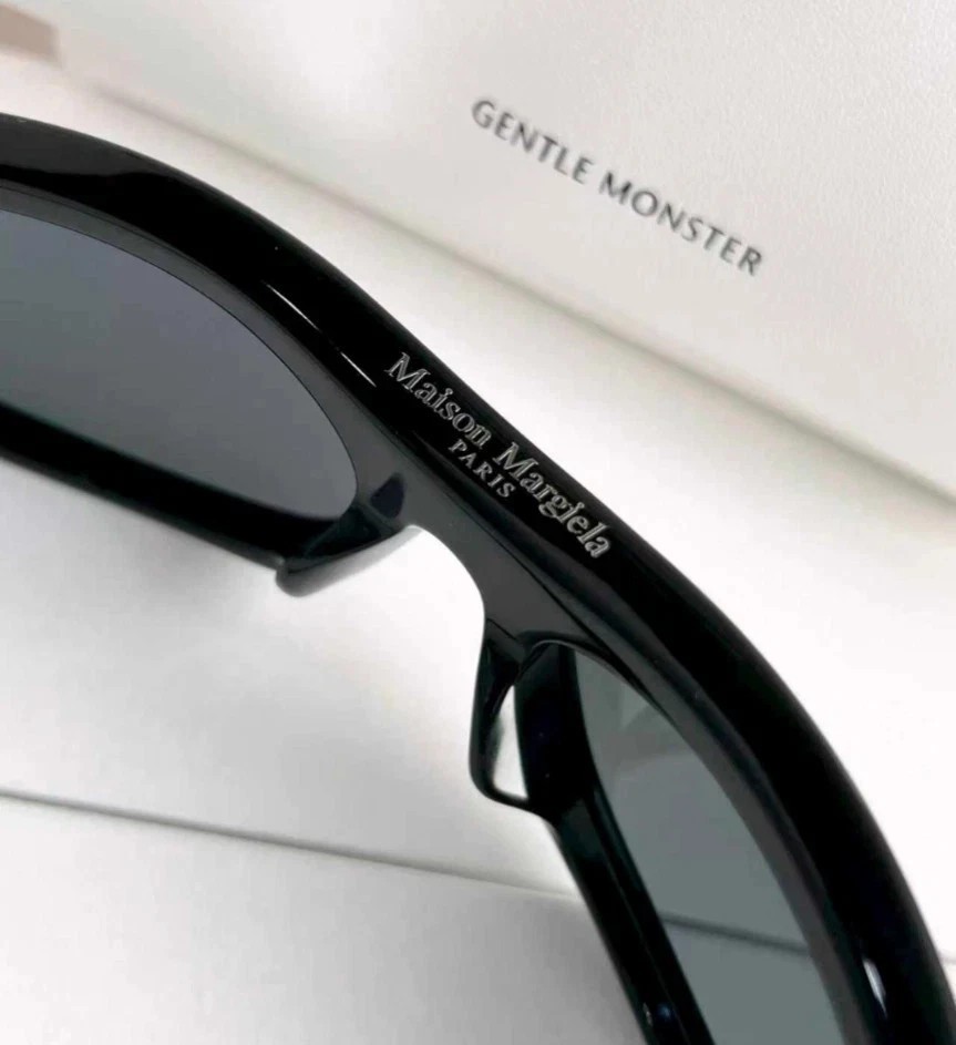 Gentle Monster Maison Margiela MM003 01 Sunglasses Black/Gray With Case New