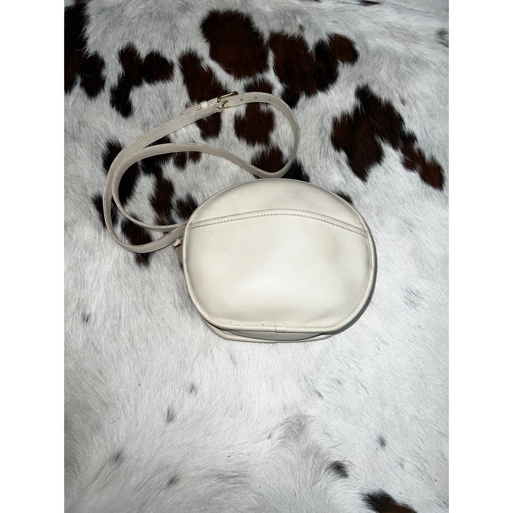 Coach Vintage Chester Canteen Crossbody Bag Women Small Cream Good Leather Brass