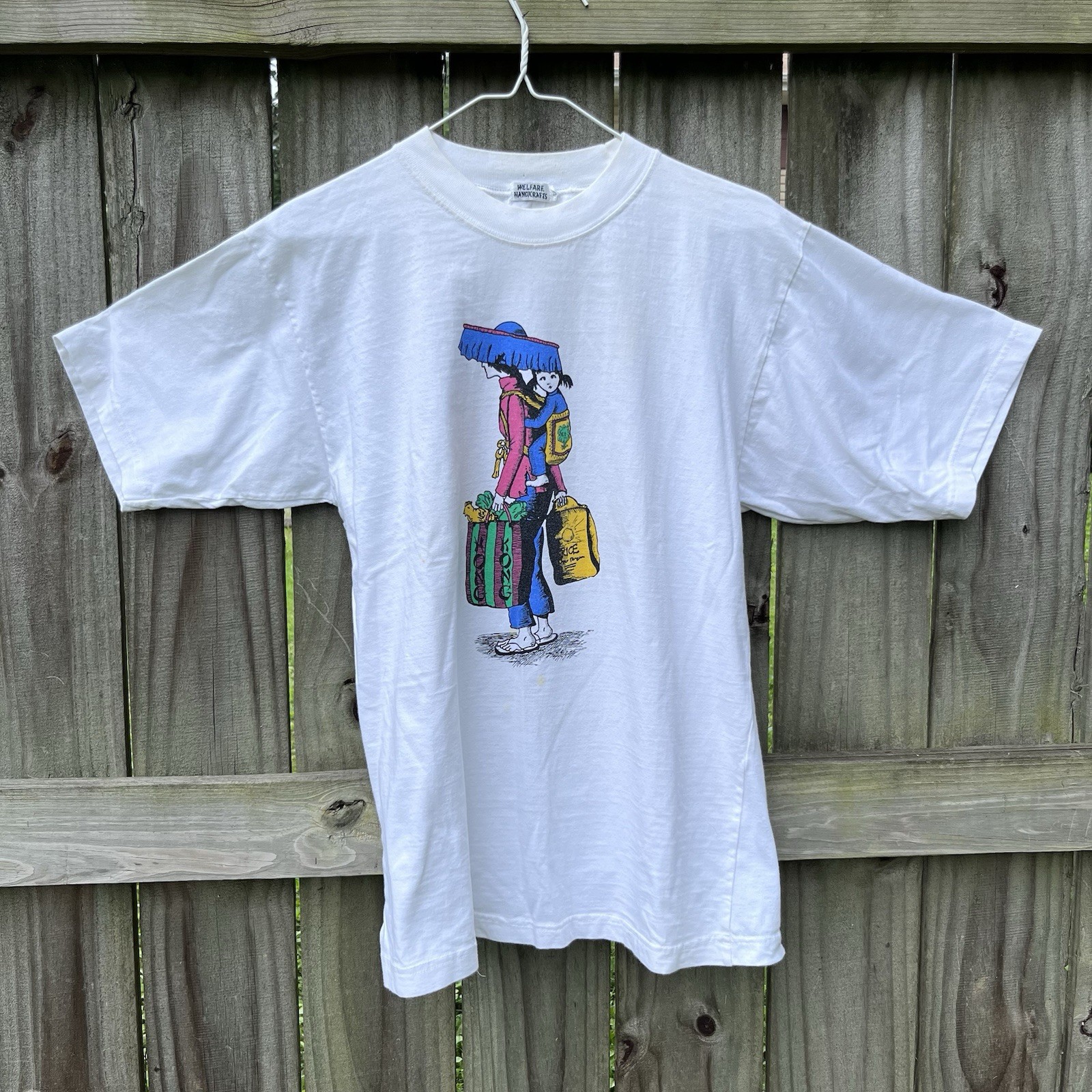 Welfare handcrafts White M Cotton Crew Neck Graphic T-Shirt rare, vintage.
