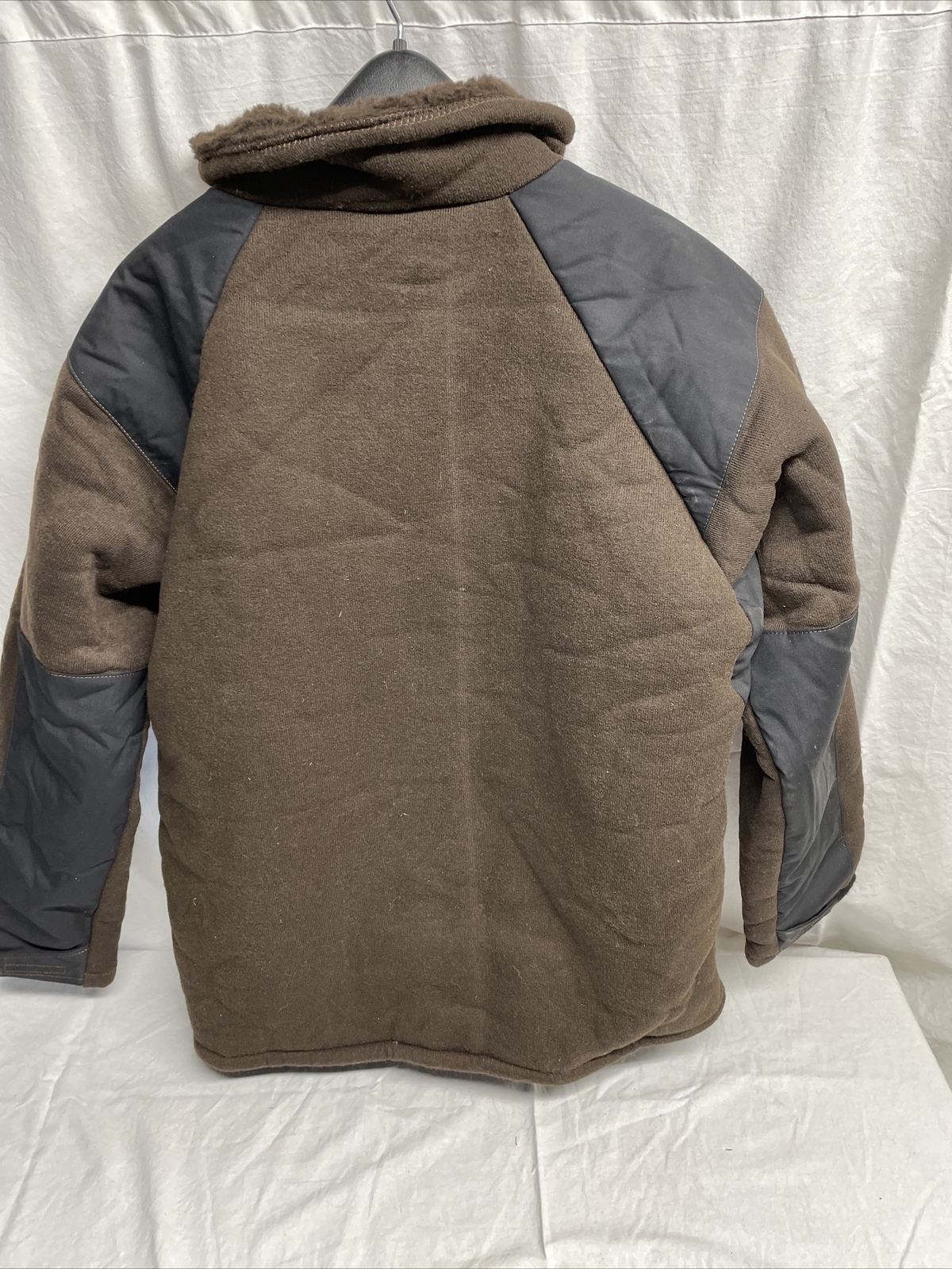 Military Issue Cold Weather Synthetic ￼Fiber Pile Shirt Jacket Mens Medium