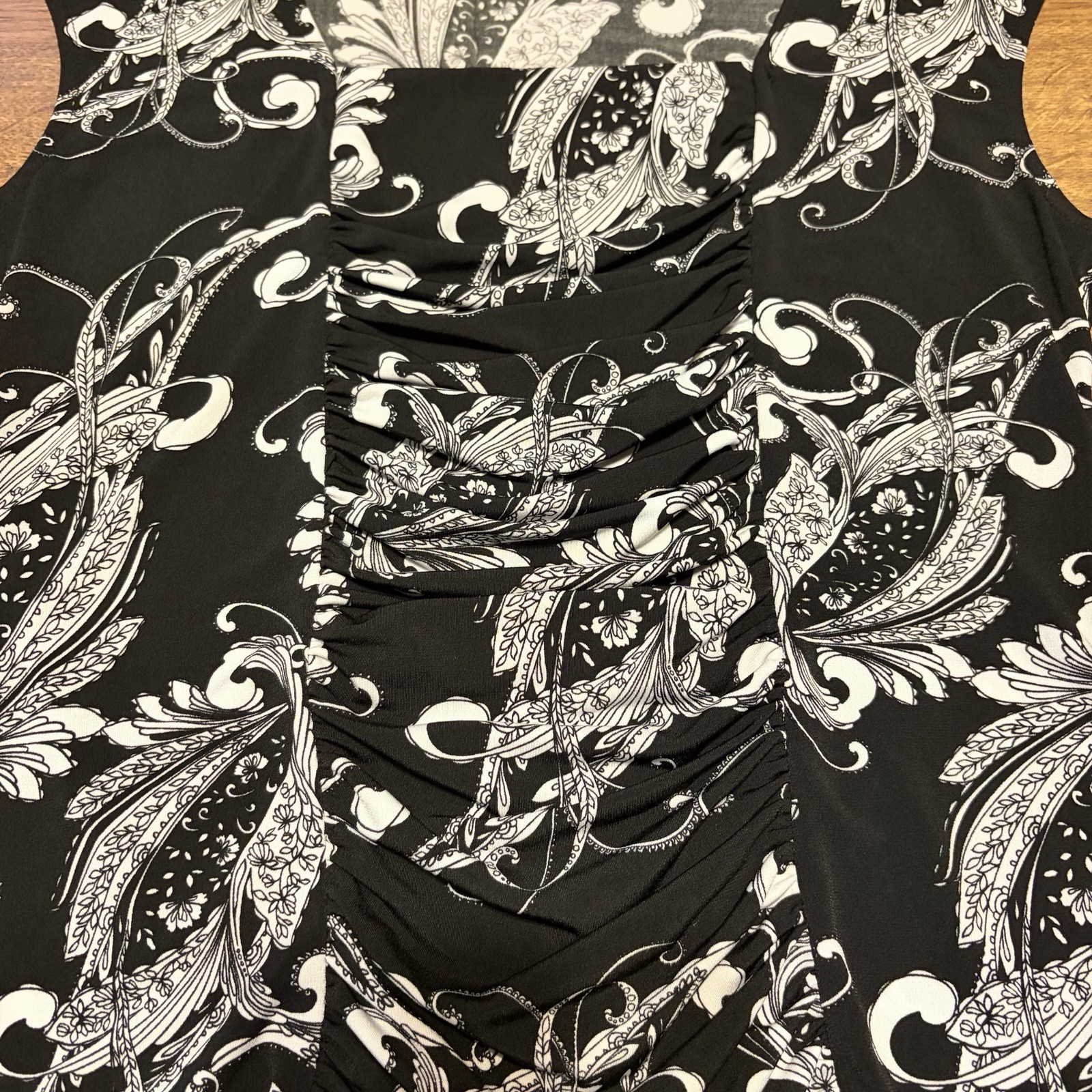 Vintage Y2K Style n Co Black & White Paisley Fairy Sleeves Top Size M