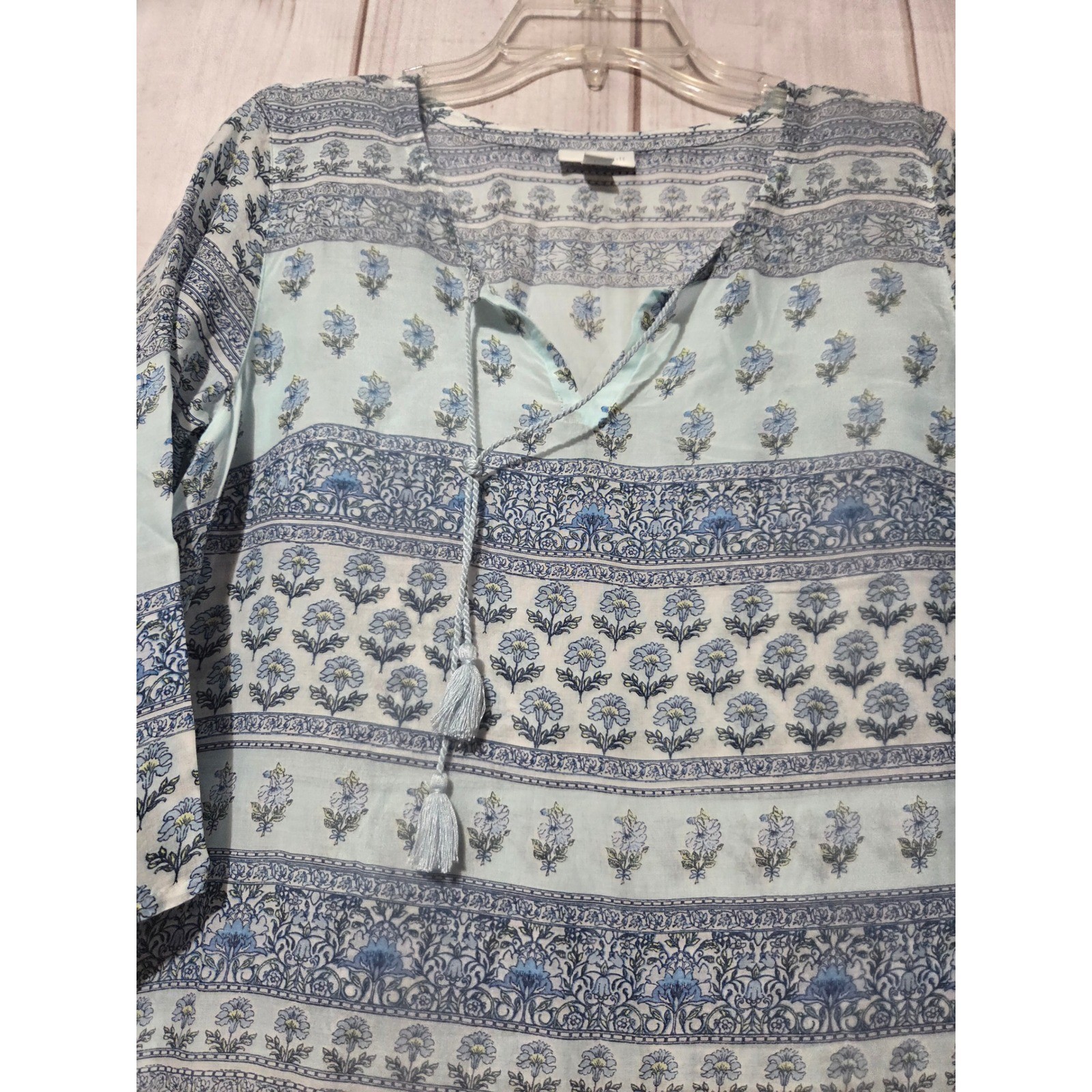 J. Jill Blue Floral Tencel Lyocell Tunic Petite Small Sheer Tassel Tie V-Neck