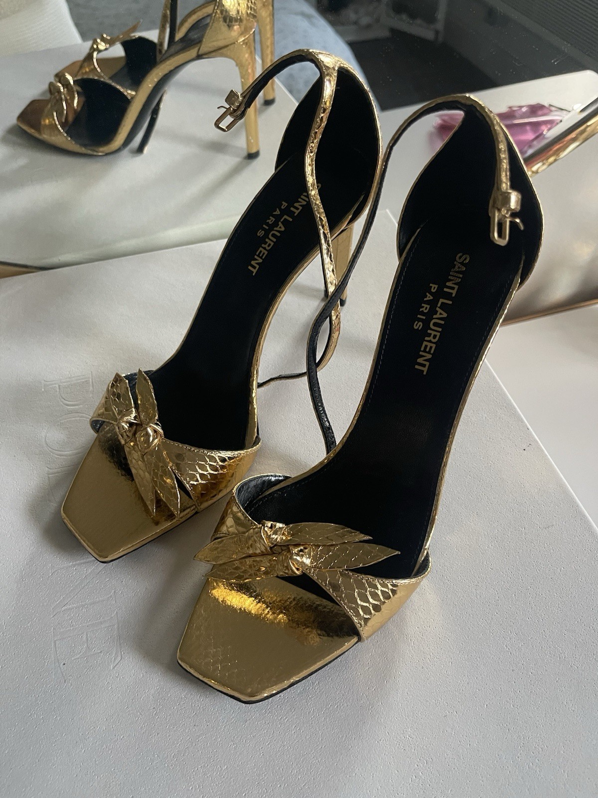 Saint Laurent Gold Snake Skin Metallic Heels Size 37 (US 7)