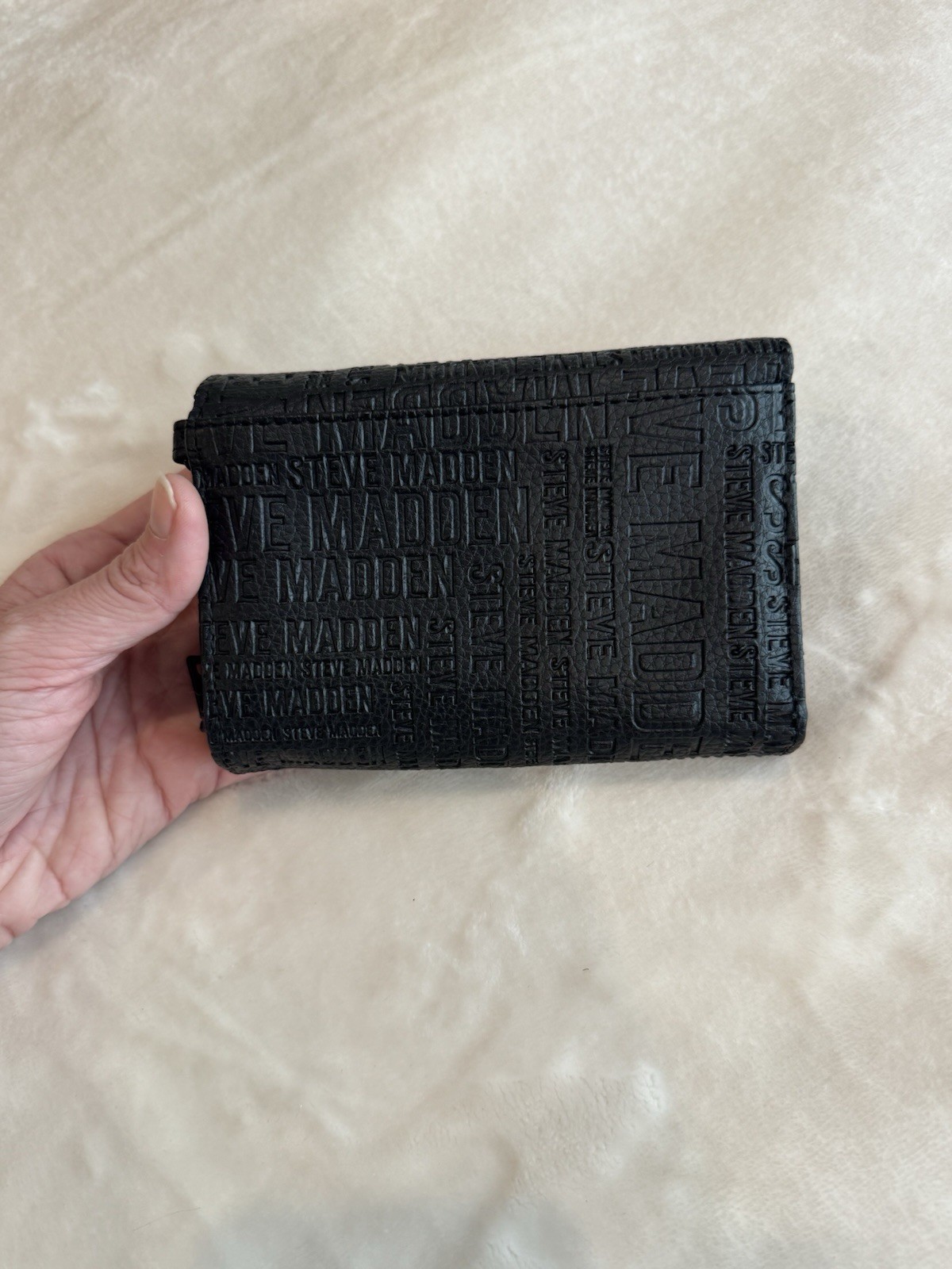 Steve Madden Black Folding Wallet Logo Zipper Button Credit Card Women