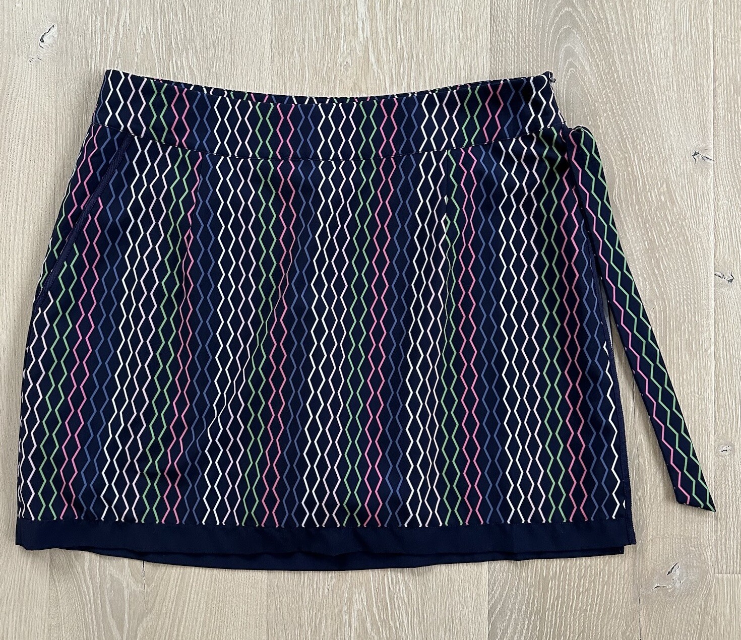 Golftini Women’s Golf Skirt Skort Blue Pink Ties Zipper Partner in Crime Sz 6
