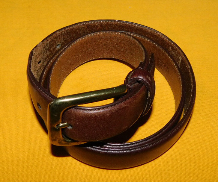 MEN’S CALVIN KLEIN BROWN GENUINE LEATHER BELT SIZE 32/80cm..