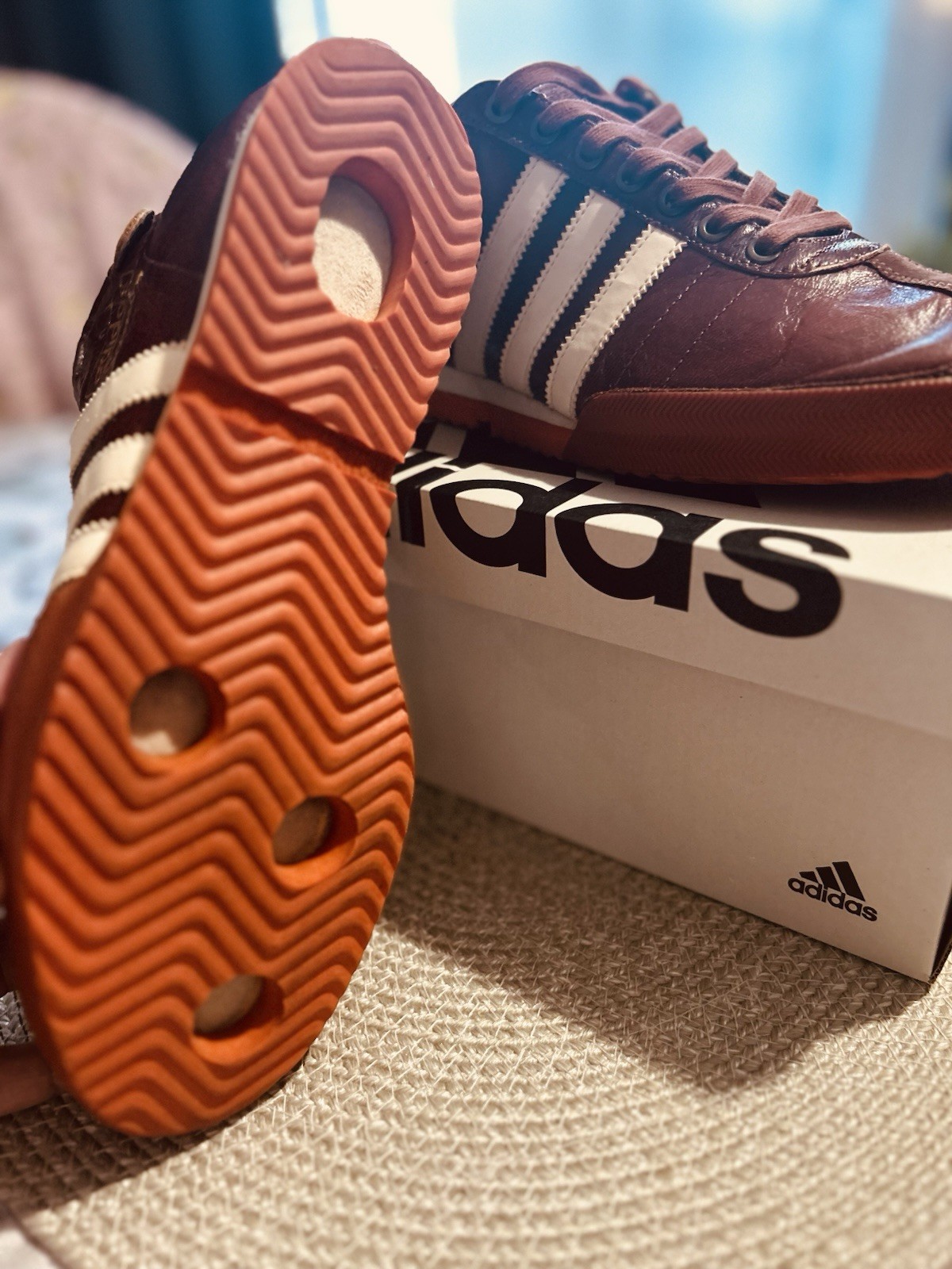 Men’s Vintage Adidas UFO Samba Brown Orange Leather Sneakers US 9.5 Rare 2004