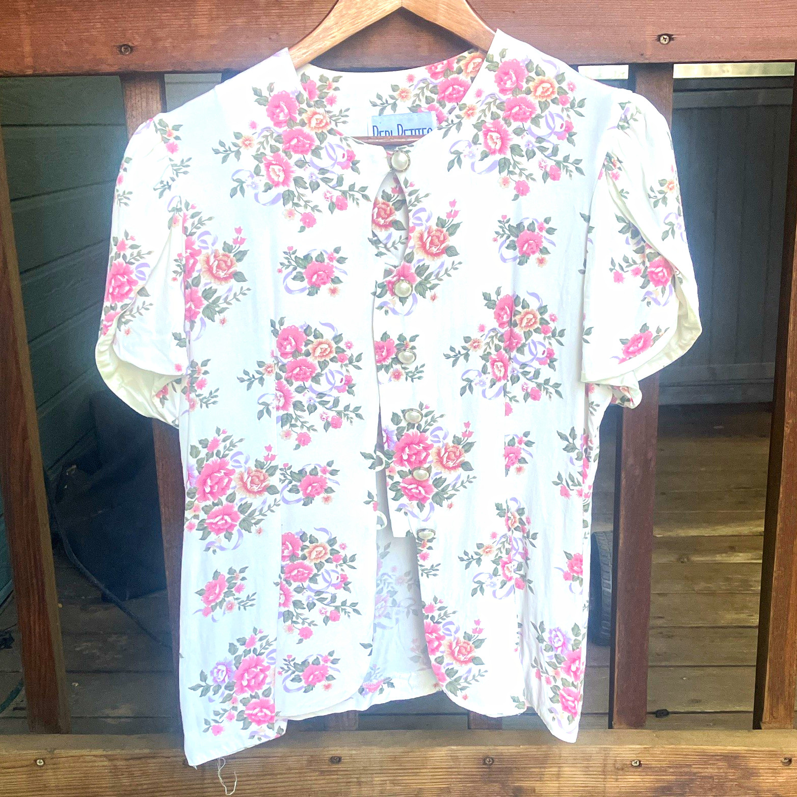 Vintage Peti Petites Women’s 100% Rayon Floral Blouse