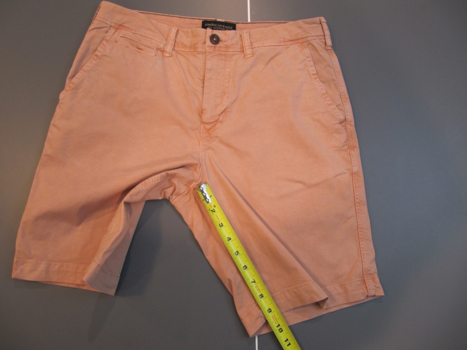 American Eagle Outfitters Next Level Flex Men’s Chino Shorts Size 31 Coral color