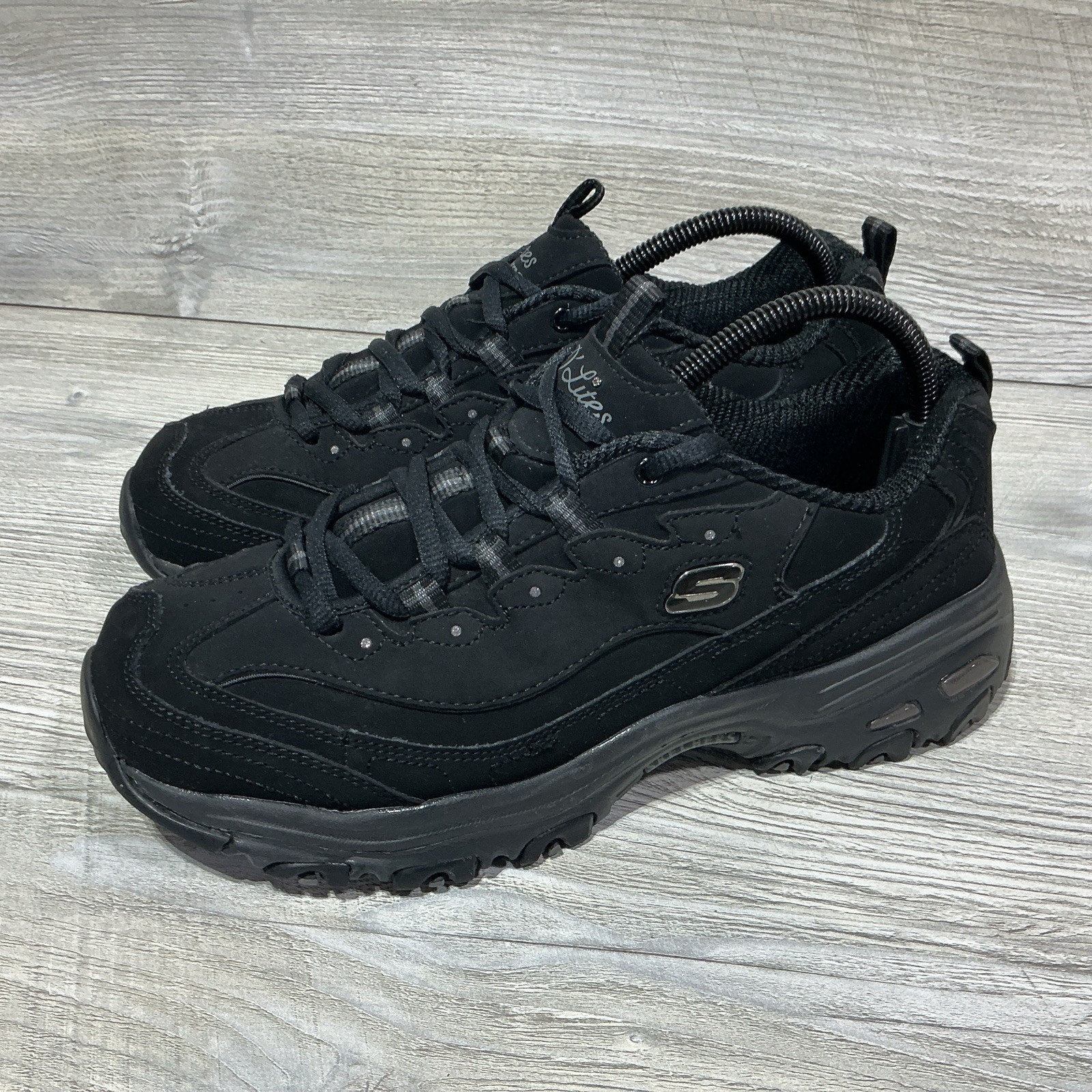 Skechers D’Lites Play On Black Womens Size 9 Wide Fit Sneakers 11949W