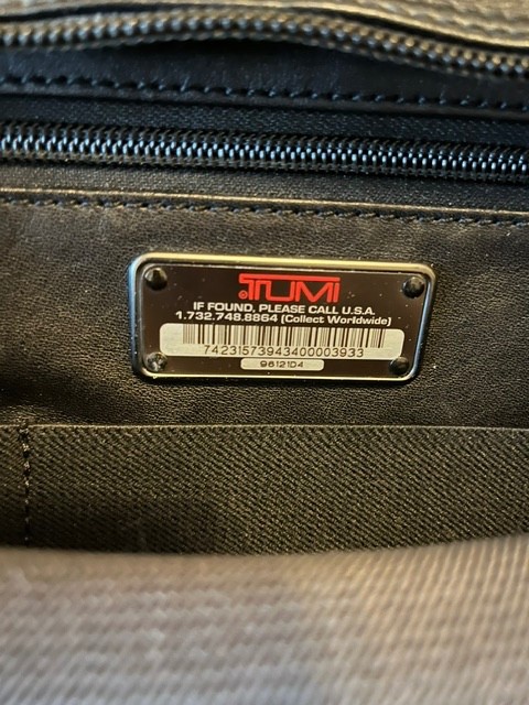 TUMI Alpha Gen 4.4 Nappa leather expandable laptop briefcase