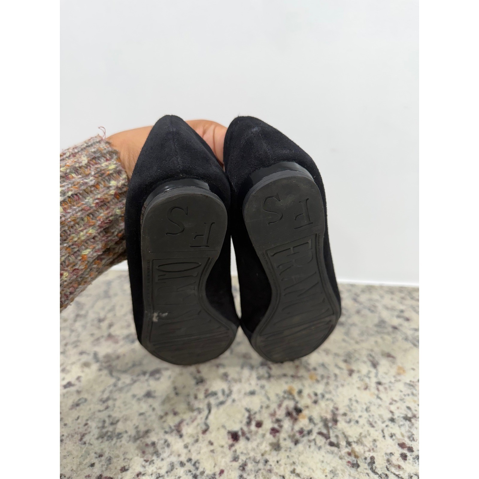 Franco Sarto Womens Black Suede Gold Buckle Loafer Flats Size 7.5M